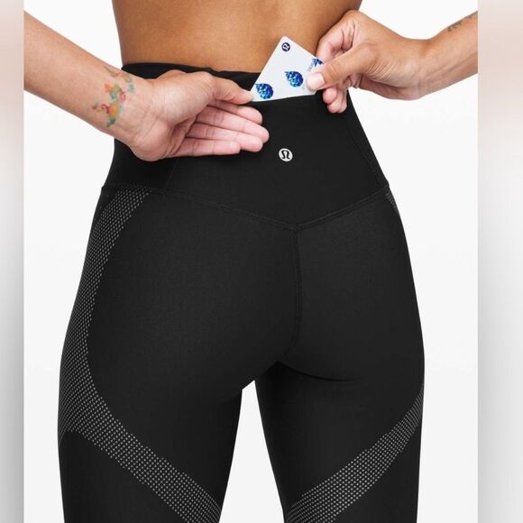 Lululemon Mapped Out High-Rise Leggings 28"
Black Print Size 2 W5CEQS - Picture 4 of 12